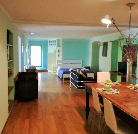 تختخواب و صبحانه Zaffiro Blu Airport