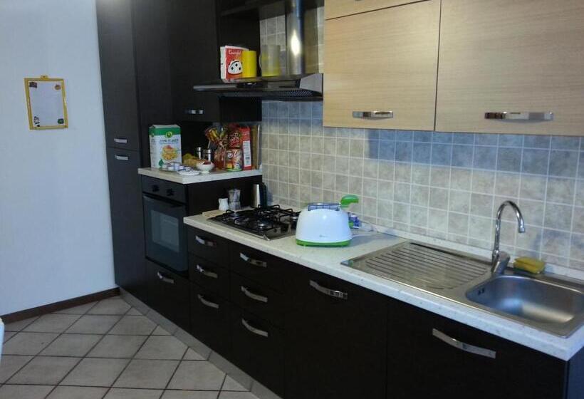 تختخواب و صبحانه Zaffiro Blu Airport