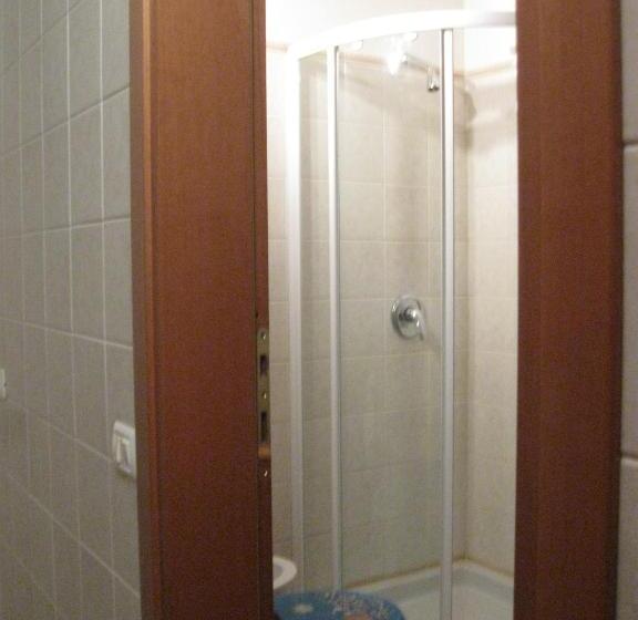 تختخواب و صبحانه Zaffiro Blu Airport