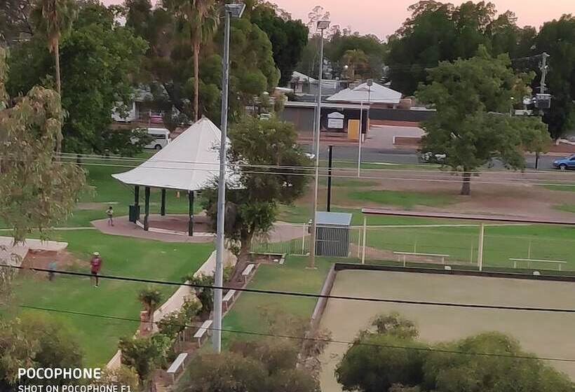 Bourke Apartments