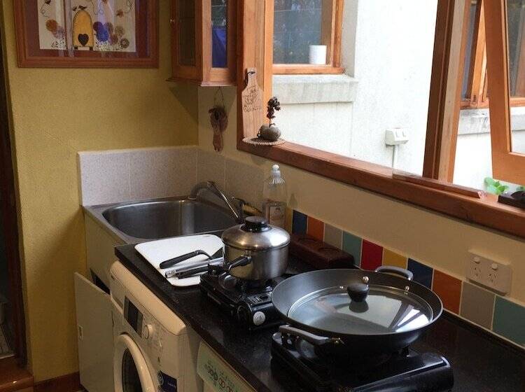 Brightwater Bed And Breakfast