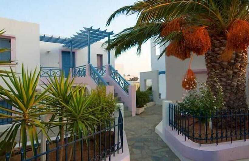 Cybele Suites & Apartments