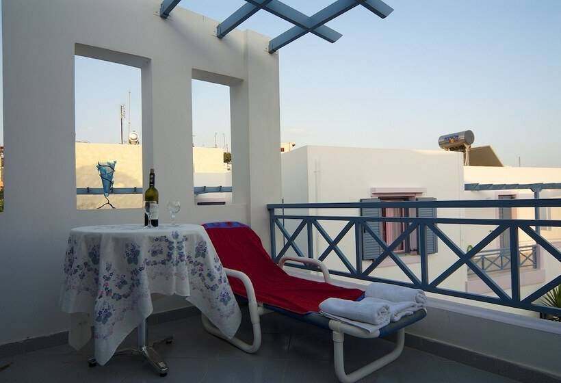 Cybele Suites & Apartments