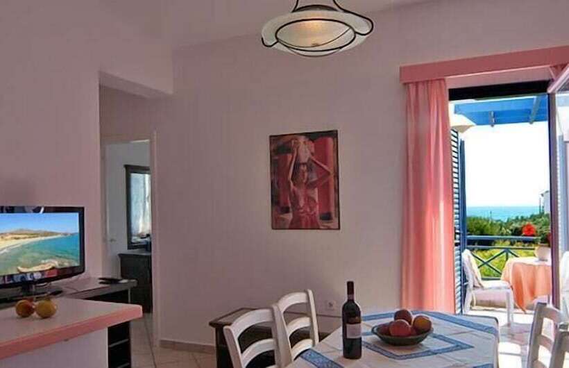 Cybele Suites & Apartments