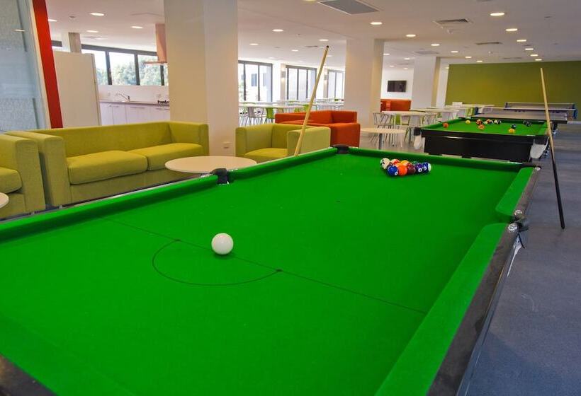 Deakin Residential Services