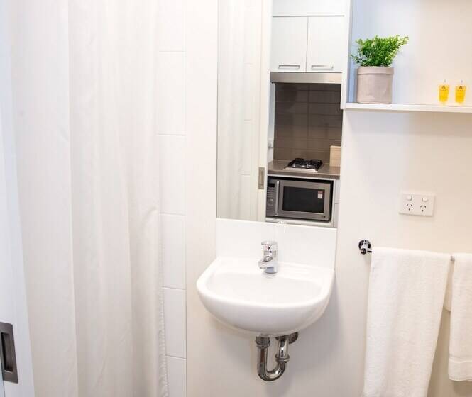 Deakin Residential Services