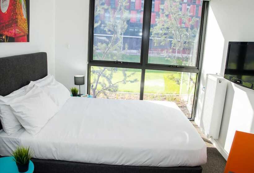 Deakin Residential Services