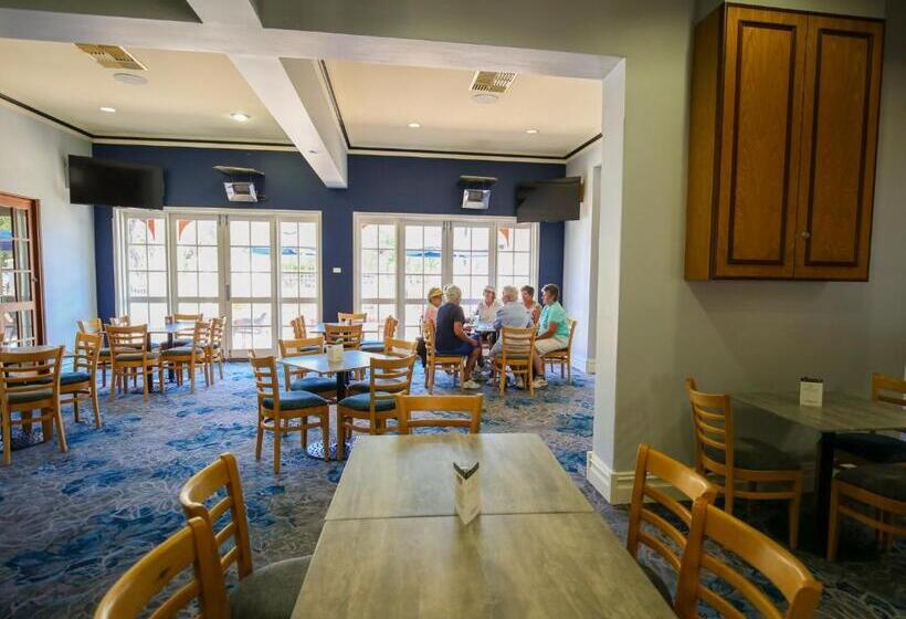 Esplanade Hotel Busselton