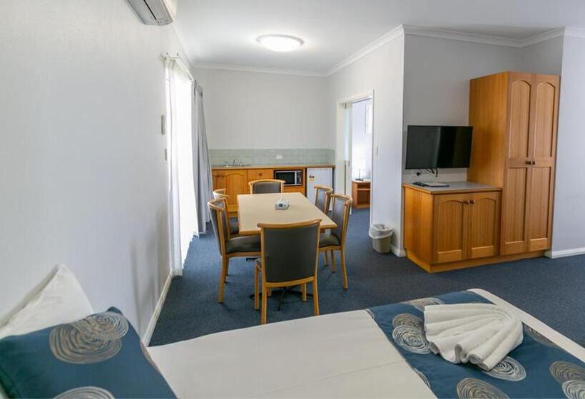 Esplanade Hotel Busselton
