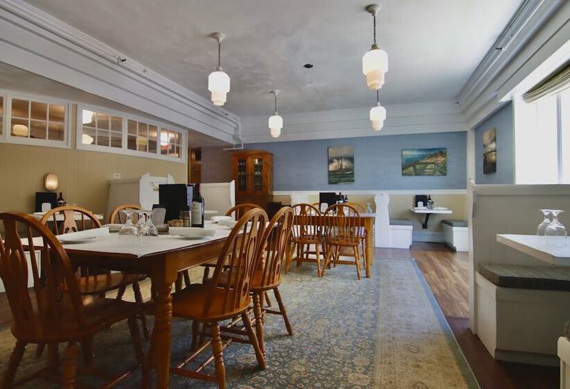 Хостел Frankfort & Restaurant