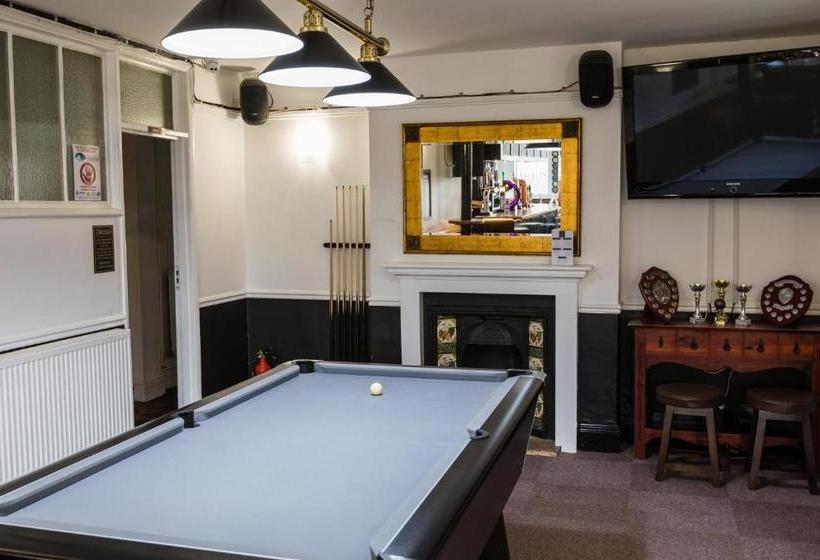 Хостел The White Hart