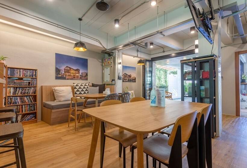 호텔 @aonang Guesthouse