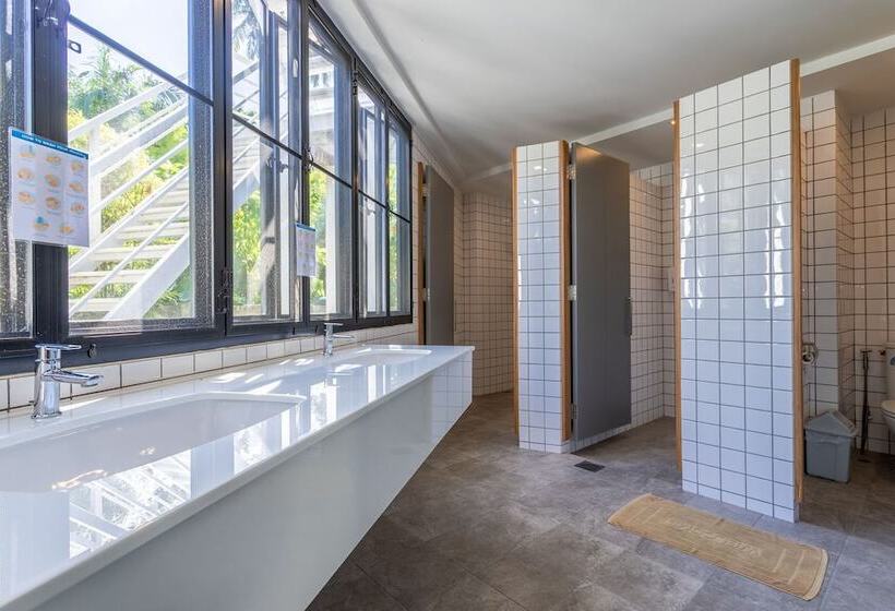 فندق @aonang Guesthouse