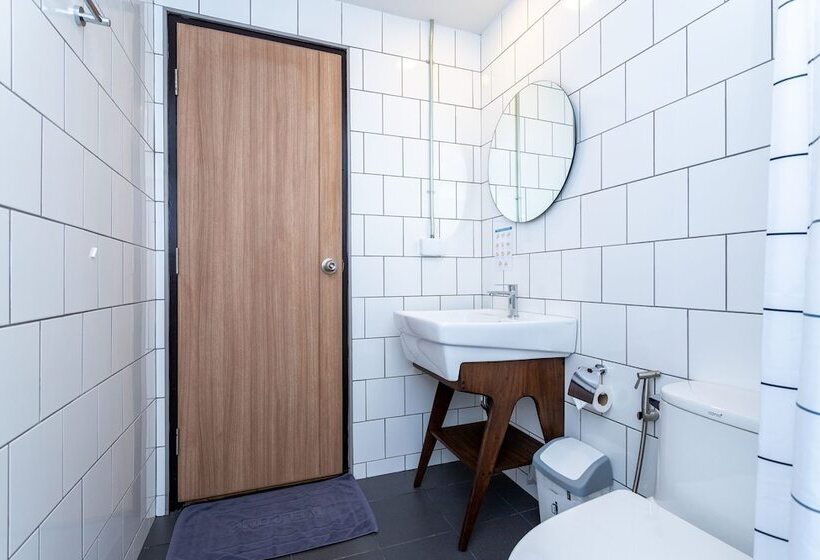 فندق @aonang Guesthouse