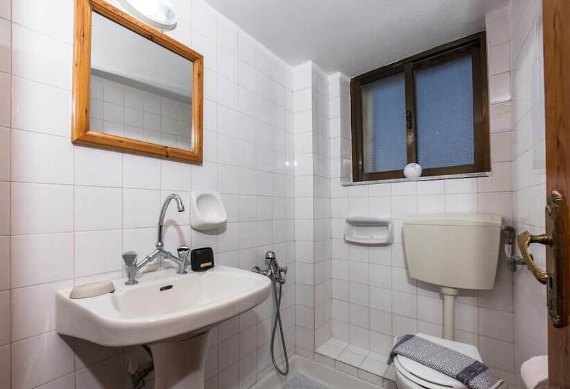 בית מלון כפרי Aqua Marine