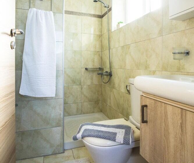 בית מלון כפרי Aqua Marine