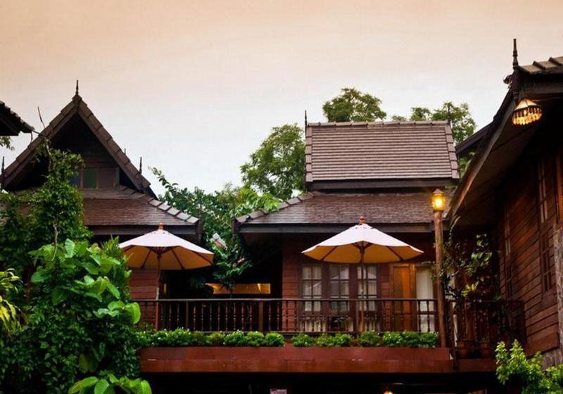 호텔 Baan Tawan Guesthouse