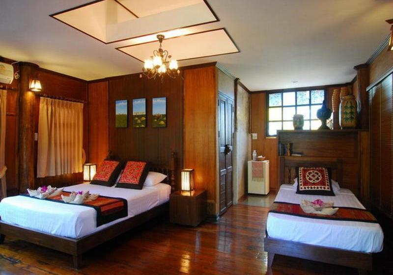 호텔 Baan Tawan Guesthouse