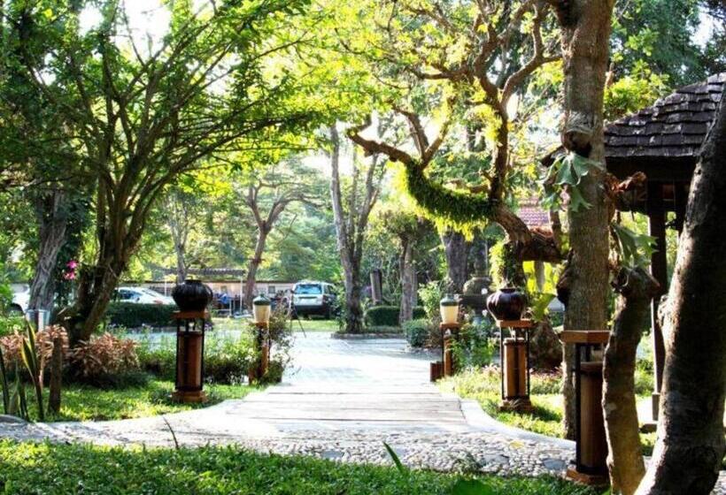 酒店 Baanplaidoi Resort