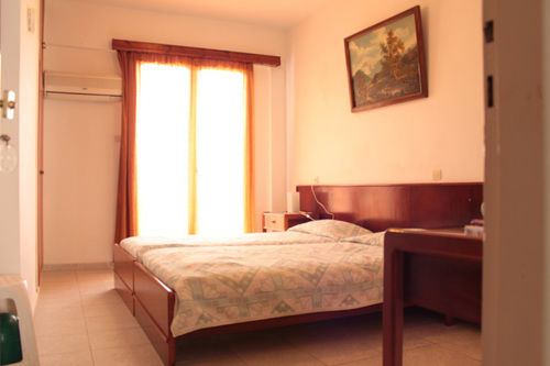 בית מלון כפרי Ballas Apartments