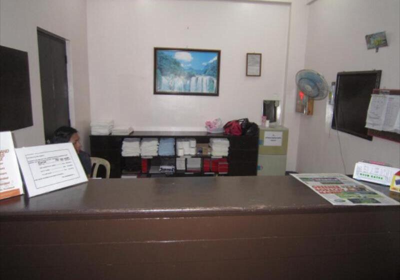 هتل Boracay Travelodge Beach Resort