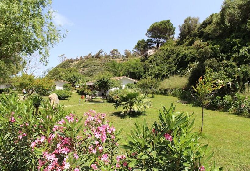 酒店 Bv Kalafiorita Resort