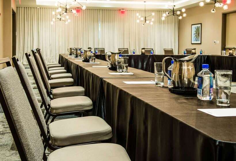 Cambria Hotel Mcallen Convention Center