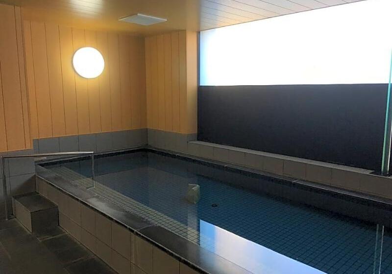 Отель Crown Hills Kanazawa