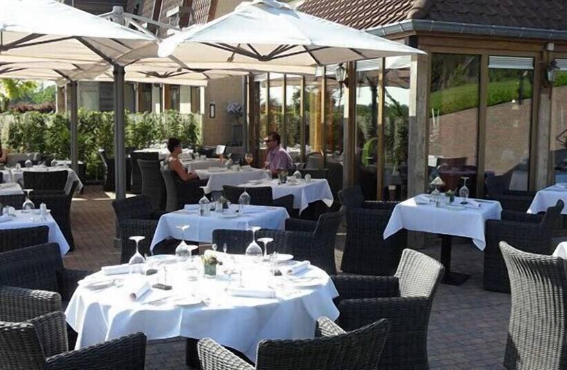 Отель Restaurant De Kommel