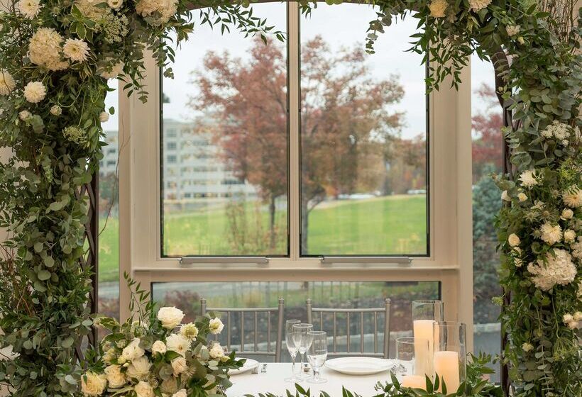 فندق Embassy Suites By Hilton Berkeley Heights