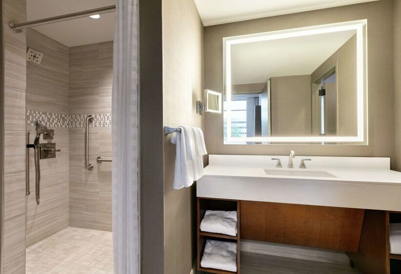 فندق Embassy Suites By Hilton Berkeley Heights