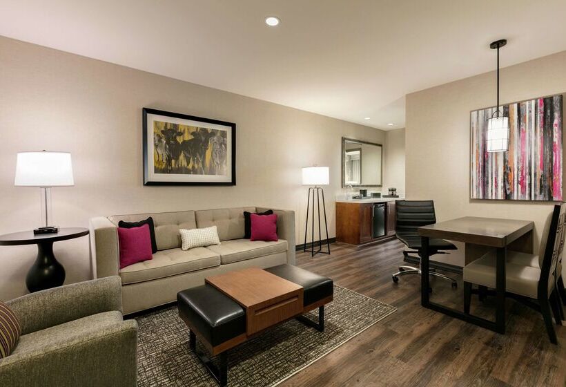 فندق Embassy Suites By Hilton Berkeley Heights