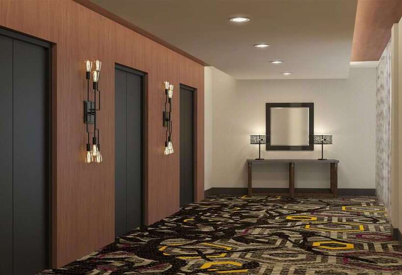 Отель Embassy Suites By Hilton Berkeley Heights