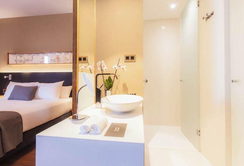 Отель Eurostars Barcelona Central