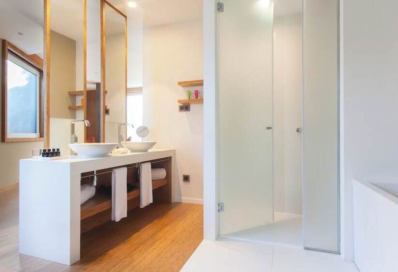 Отель Eurostars Barcelona Central