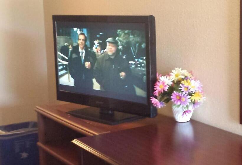 فندق First Western Inn   Fairmont City