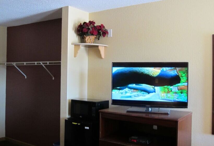 فندق First Western Inn   Fairmont City