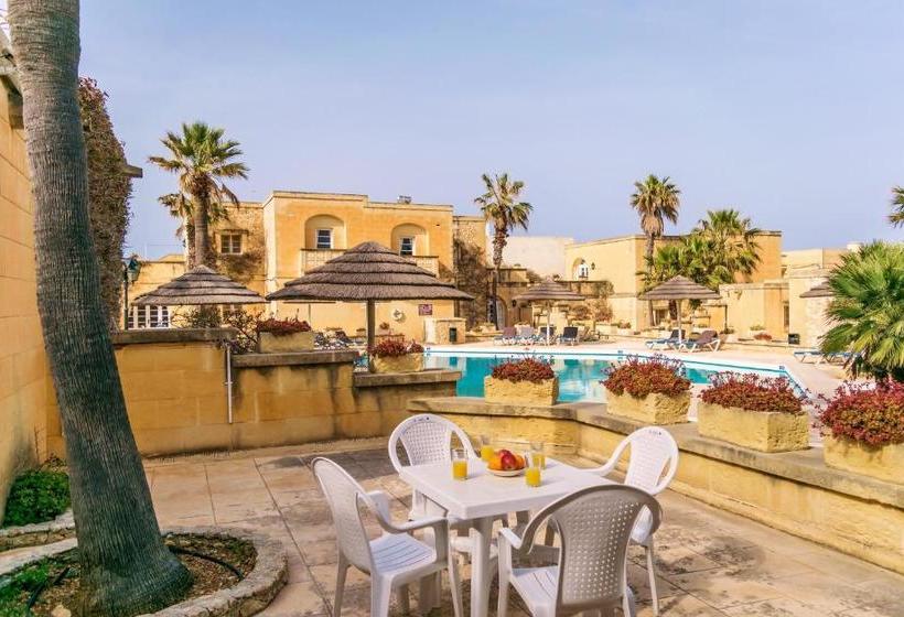 هتل Gozo Village Holidays