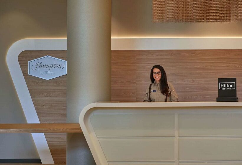 هتل Hampton By Hilton Berlin City Centre Alexanderplatz