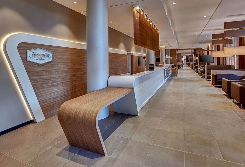 هتل Hampton By Hilton Berlin City Centre Alexanderplatz