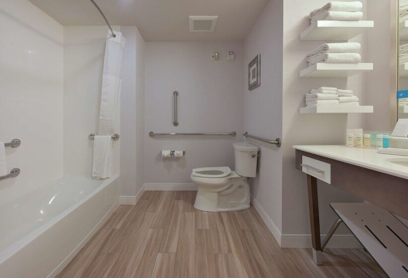 فندق Hampton Inn & Suites Seattle/redmond