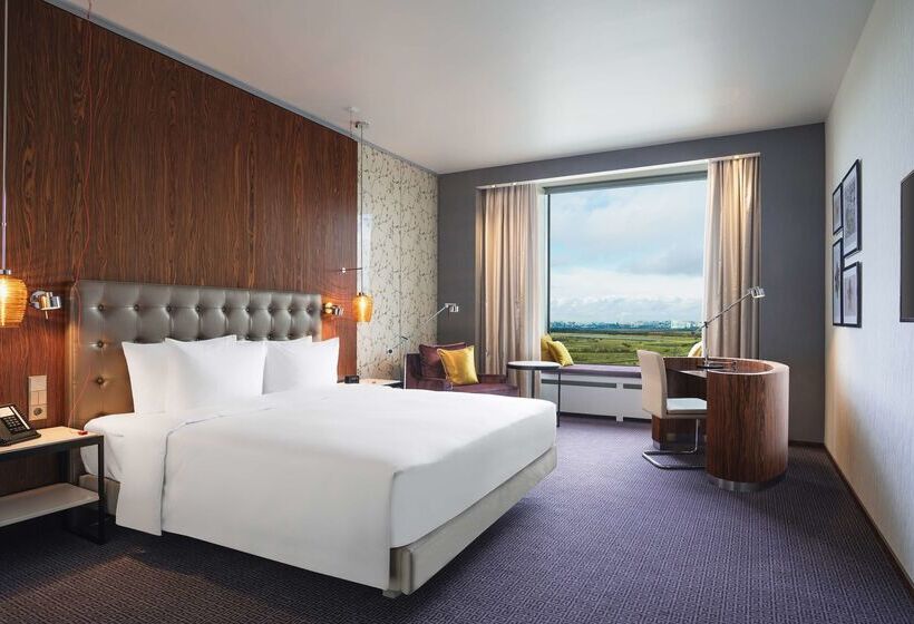 酒店 Hilton Saint Petersburg Expoforum