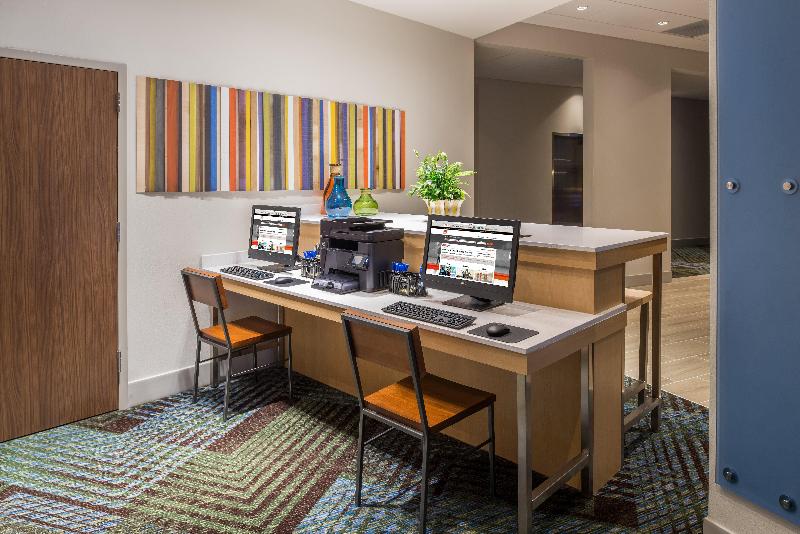 ホテル Holiday Inn Express Troy, An Ihg