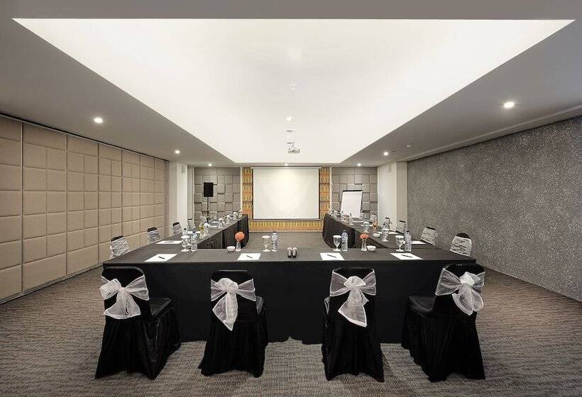 فندق Jambuluwuk Oceano Seminyak