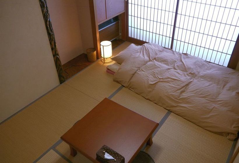 فندق Jhoppers Hida Takayama Guesthouse