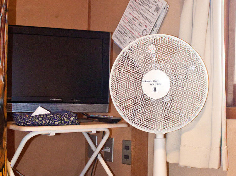 فندق Jhoppers Hida Takayama Guesthouse