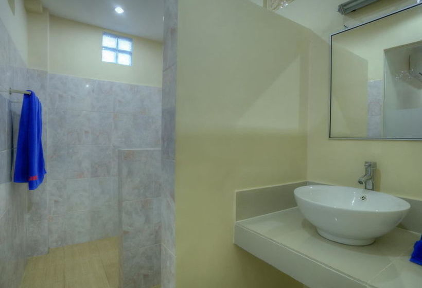 호텔 Kesumasari Beach