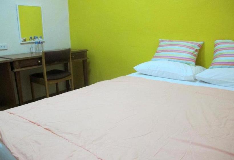 호텔 Khaolak Seafan Bed & Breakfast