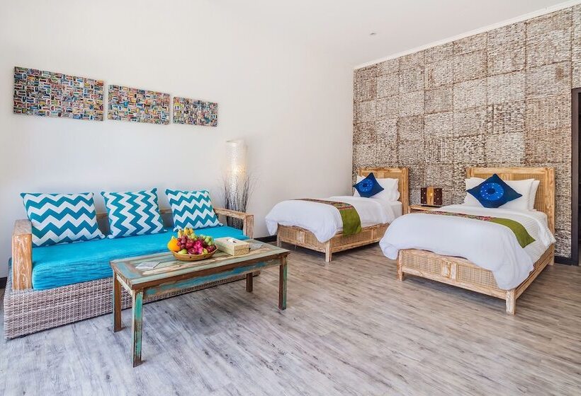 ホテル Kura Kura Beach Resort