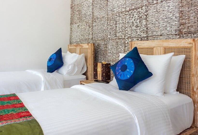 ホテル Kura Kura Beach Resort